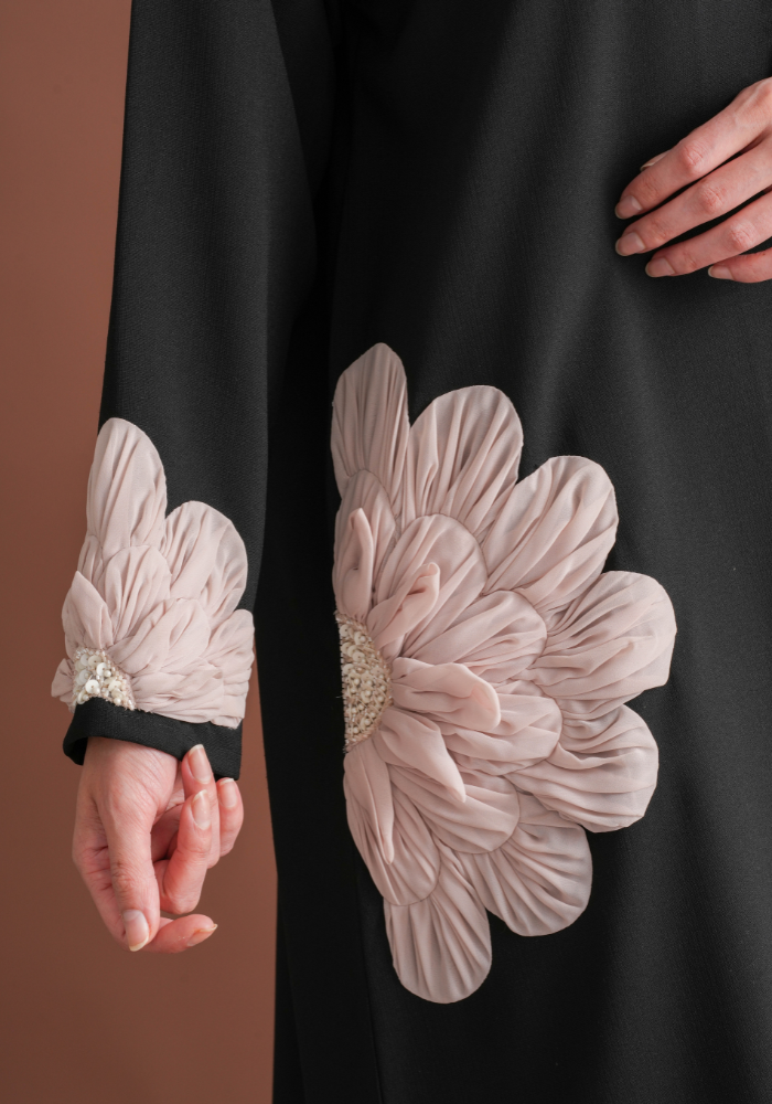 Soft Pua & Chiffon Abaya with Handwork