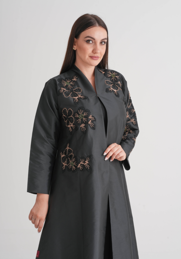 Handworked Korean Thopta & Tur Abaya